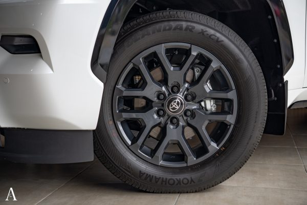 TOYOTA SEQUOIA PLATINUM EDITION - Image 7