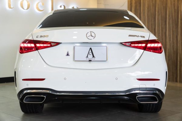 MERCEDES BENZ C300 - Image 6