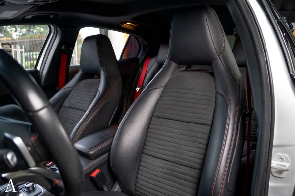 MERCEDES AMG GLA45 - Image 18