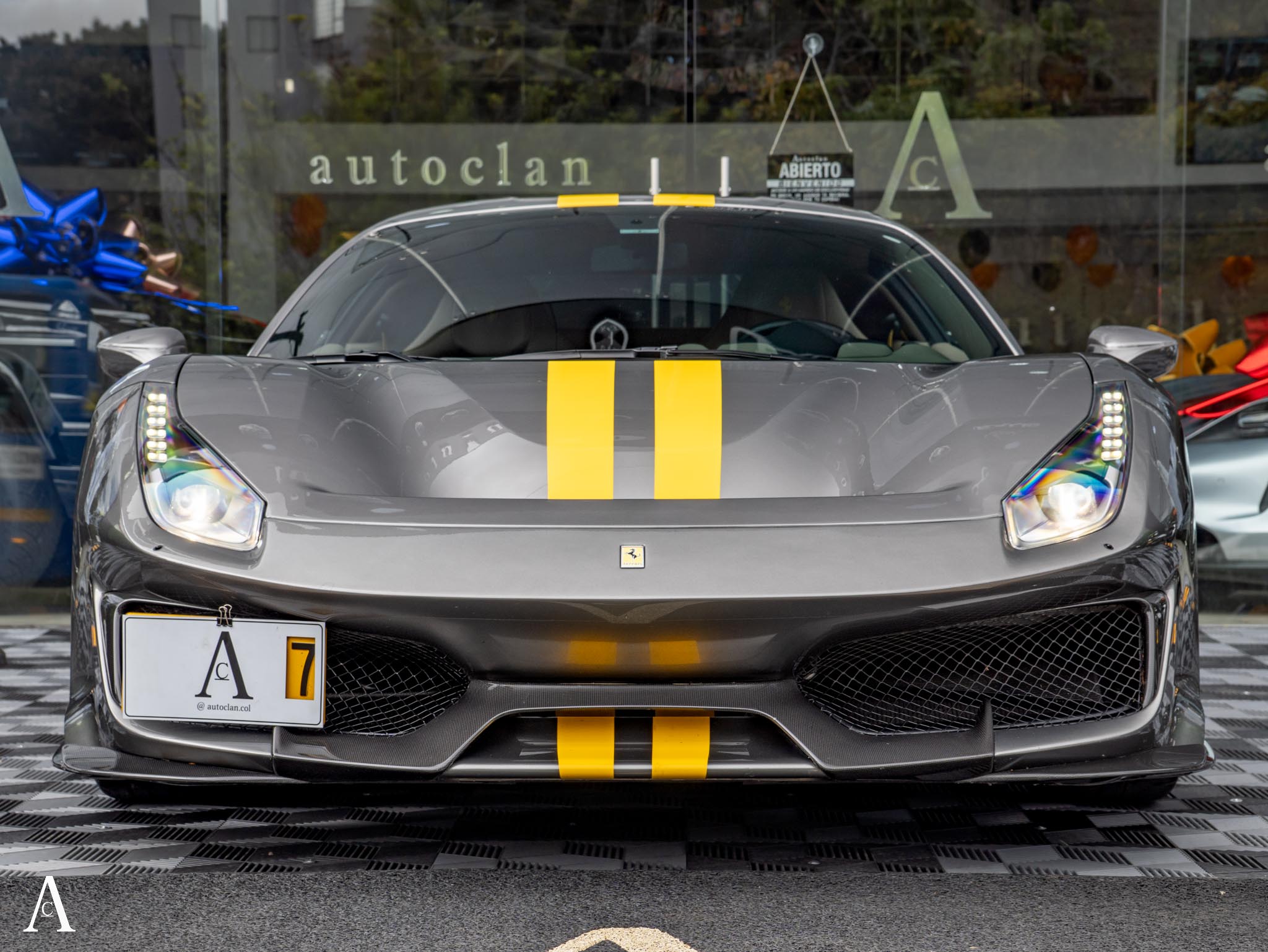 FERRARI 488 PISTA - Image 2