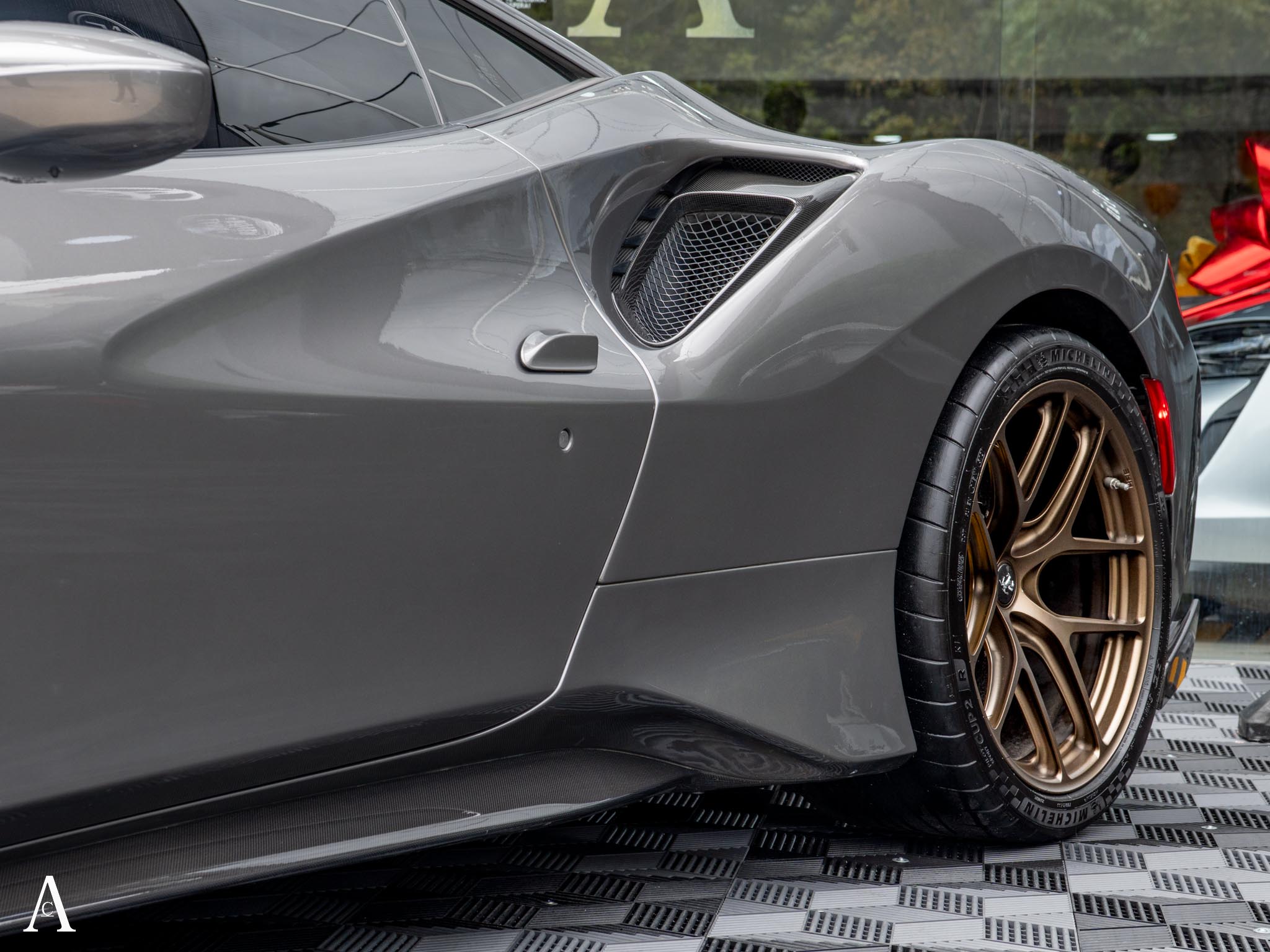 FERRARI 488 PISTA - Image 8