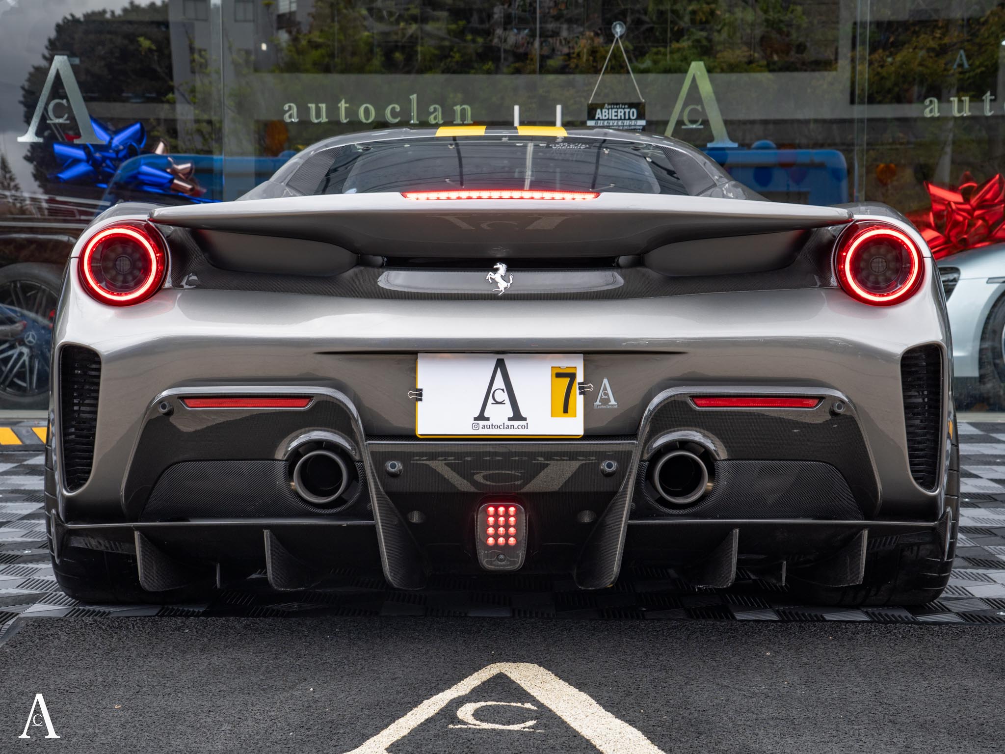 FERRARI 488 PISTA - Image 6