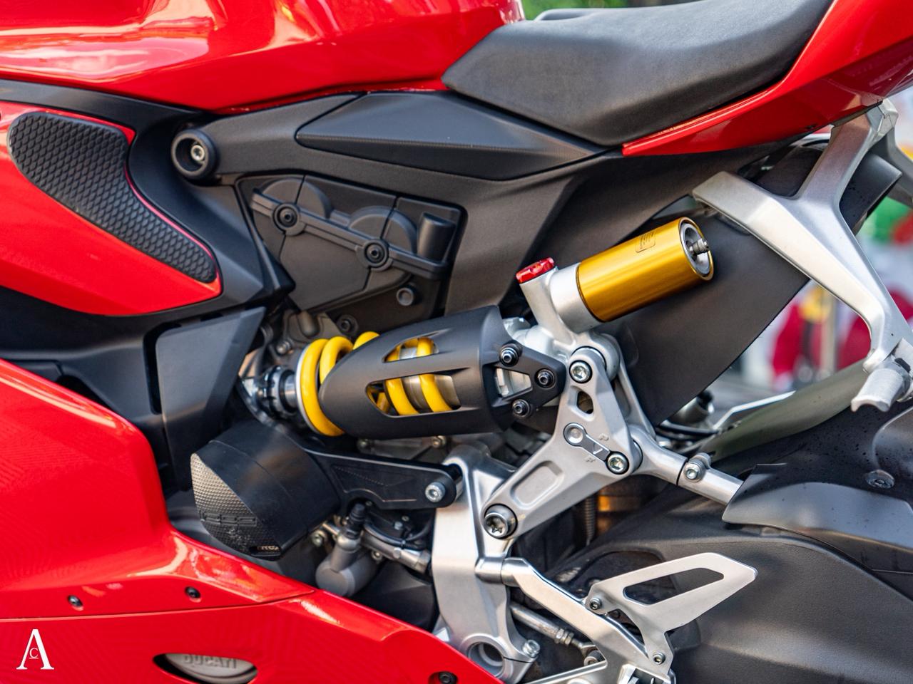 Ducati 1299 Panigale V2 - Image 11
