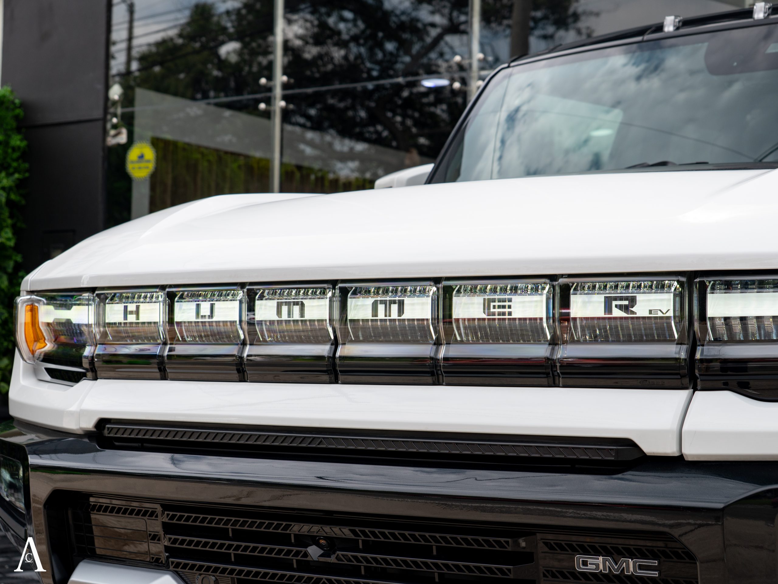 HUMMER EV 3X - Image 3