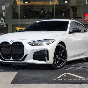 BMW M440I