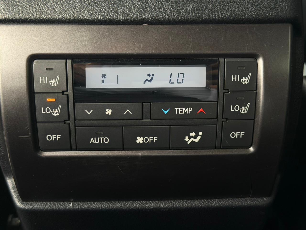 Lexus GX 460 Luxury - Image 10