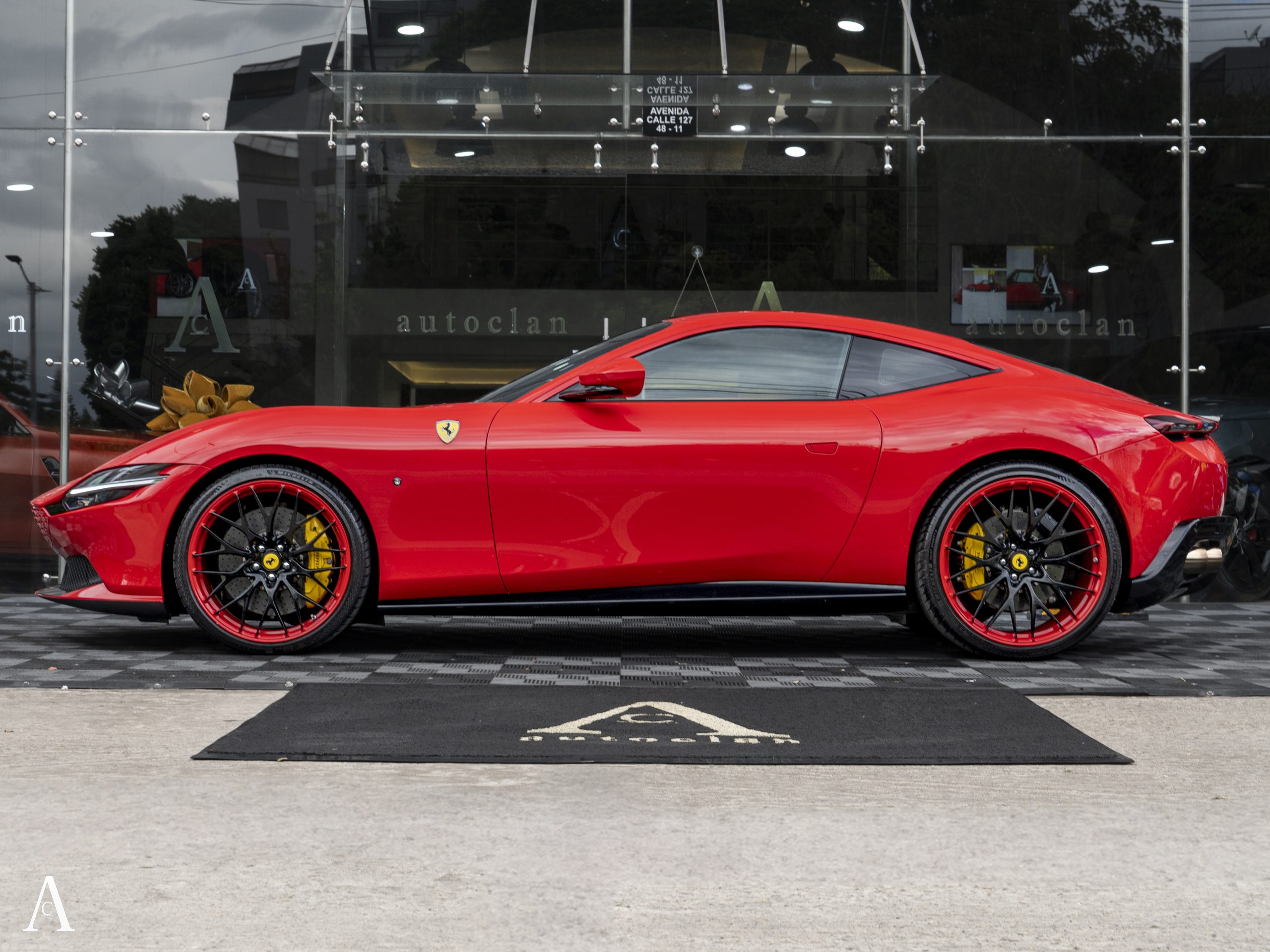 FERRARI ROMA - Image 7