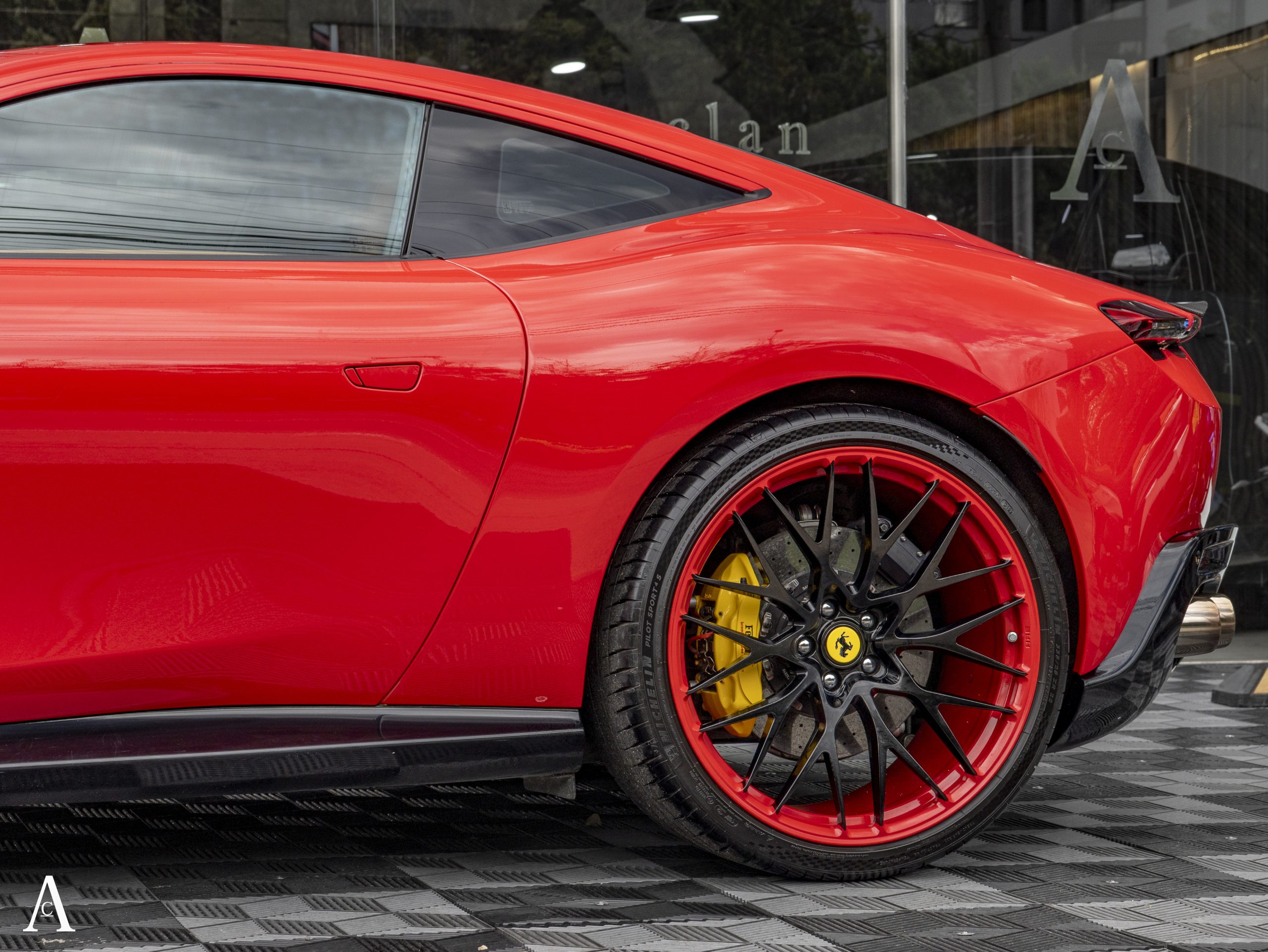 FERRARI ROMA - Image 10