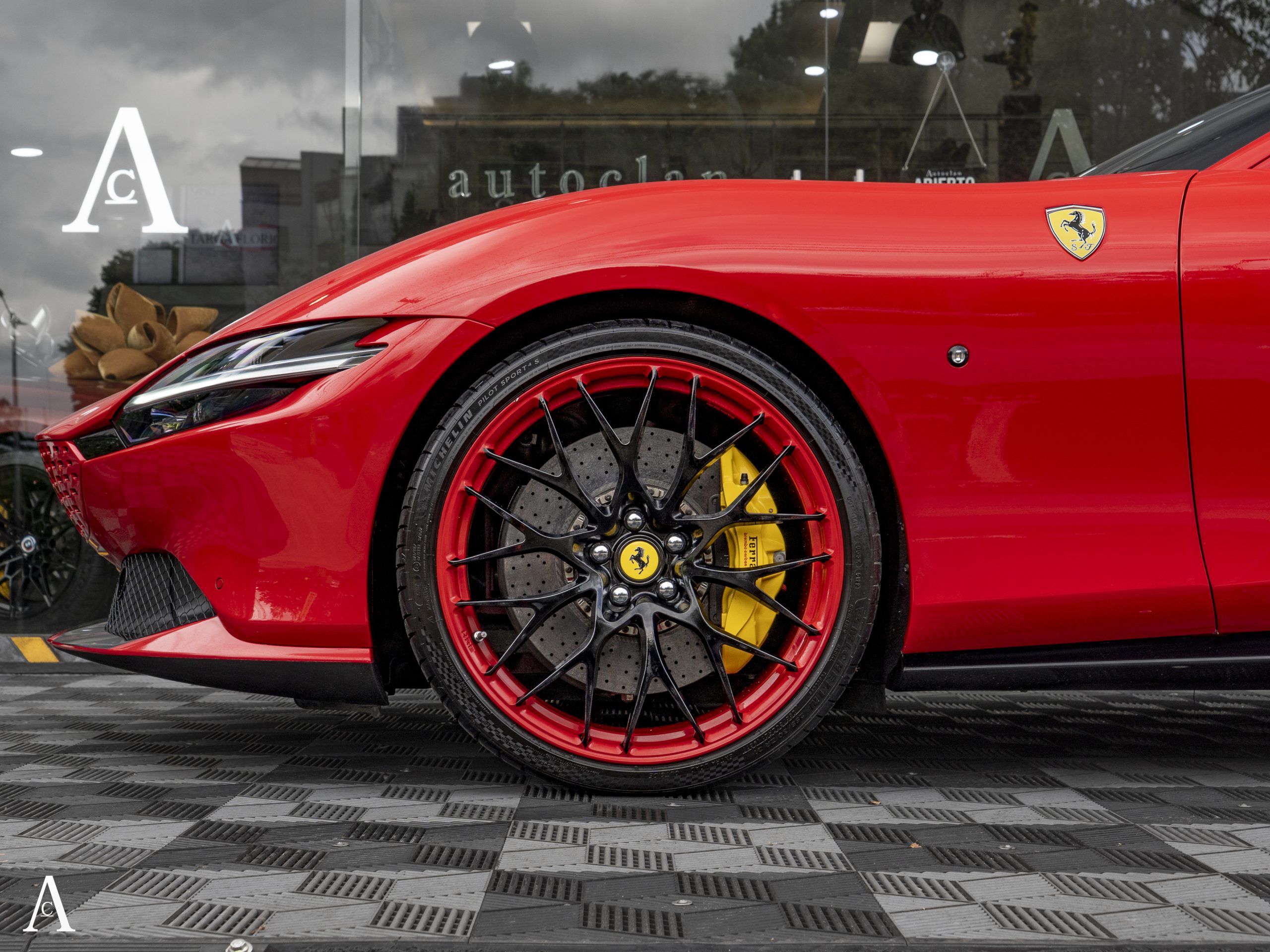 FERRARI ROMA - Image 11