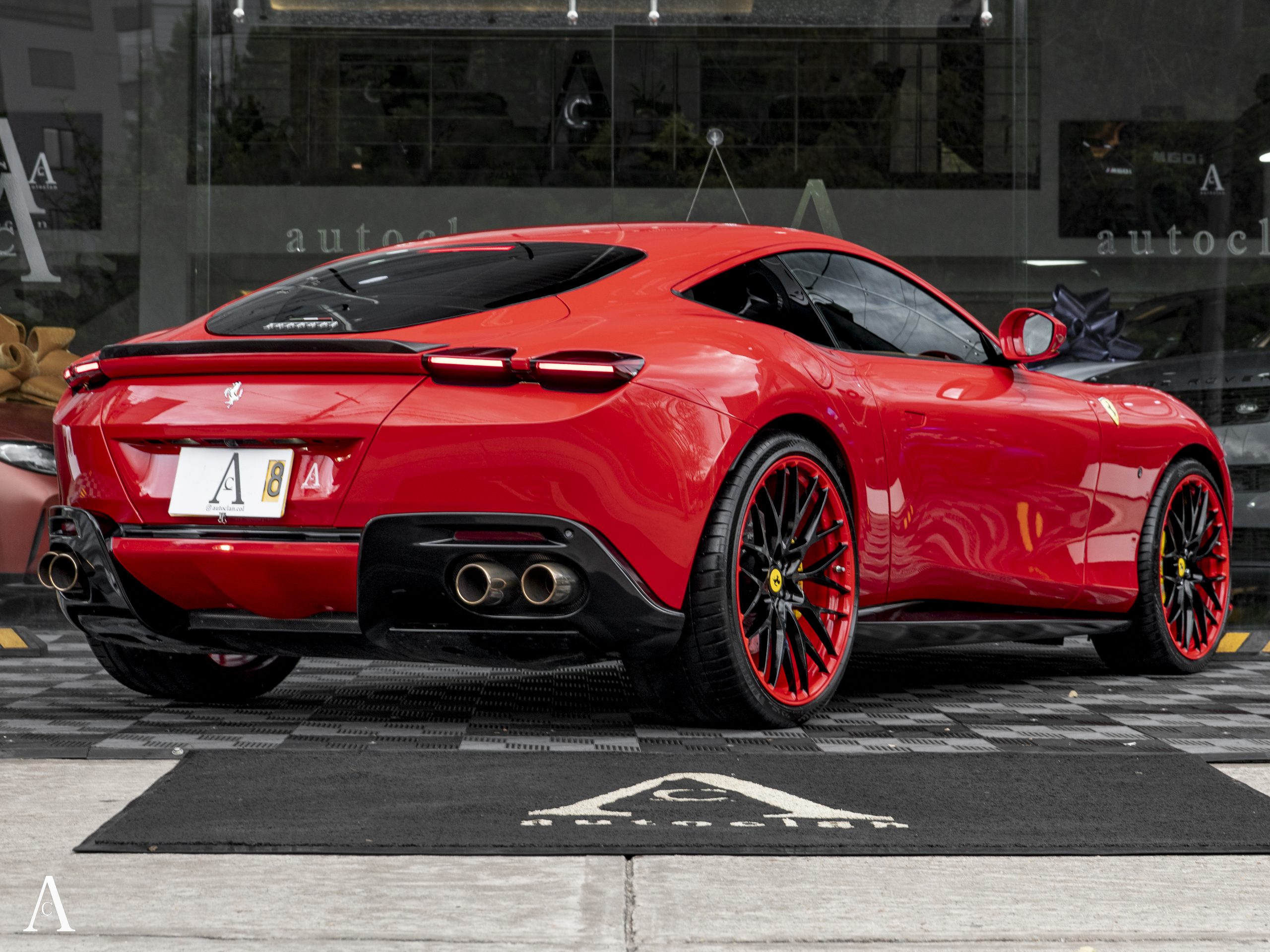 FERRARI ROMA - Image 4