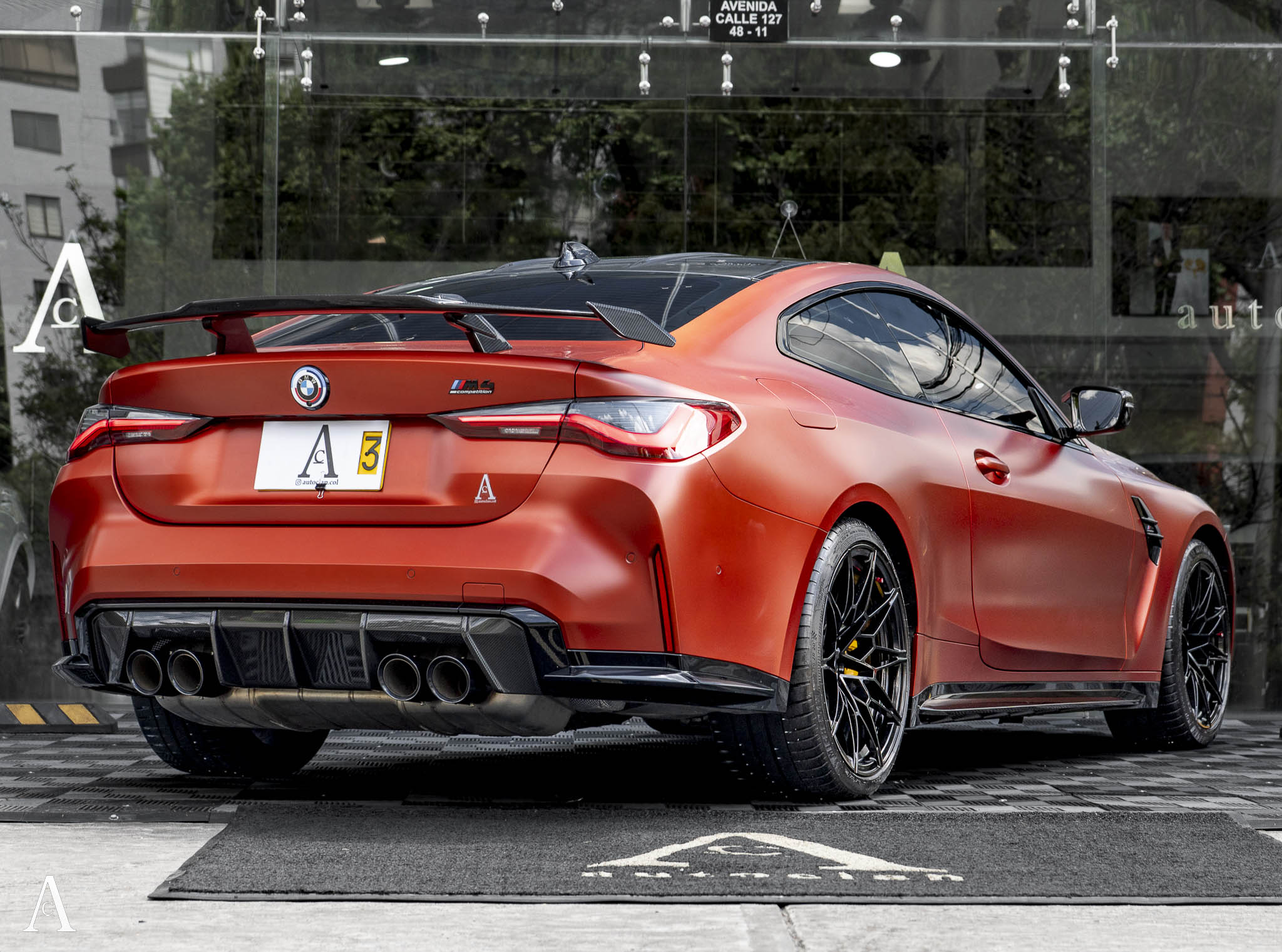 BMW M4 COMPETITION - Image 4