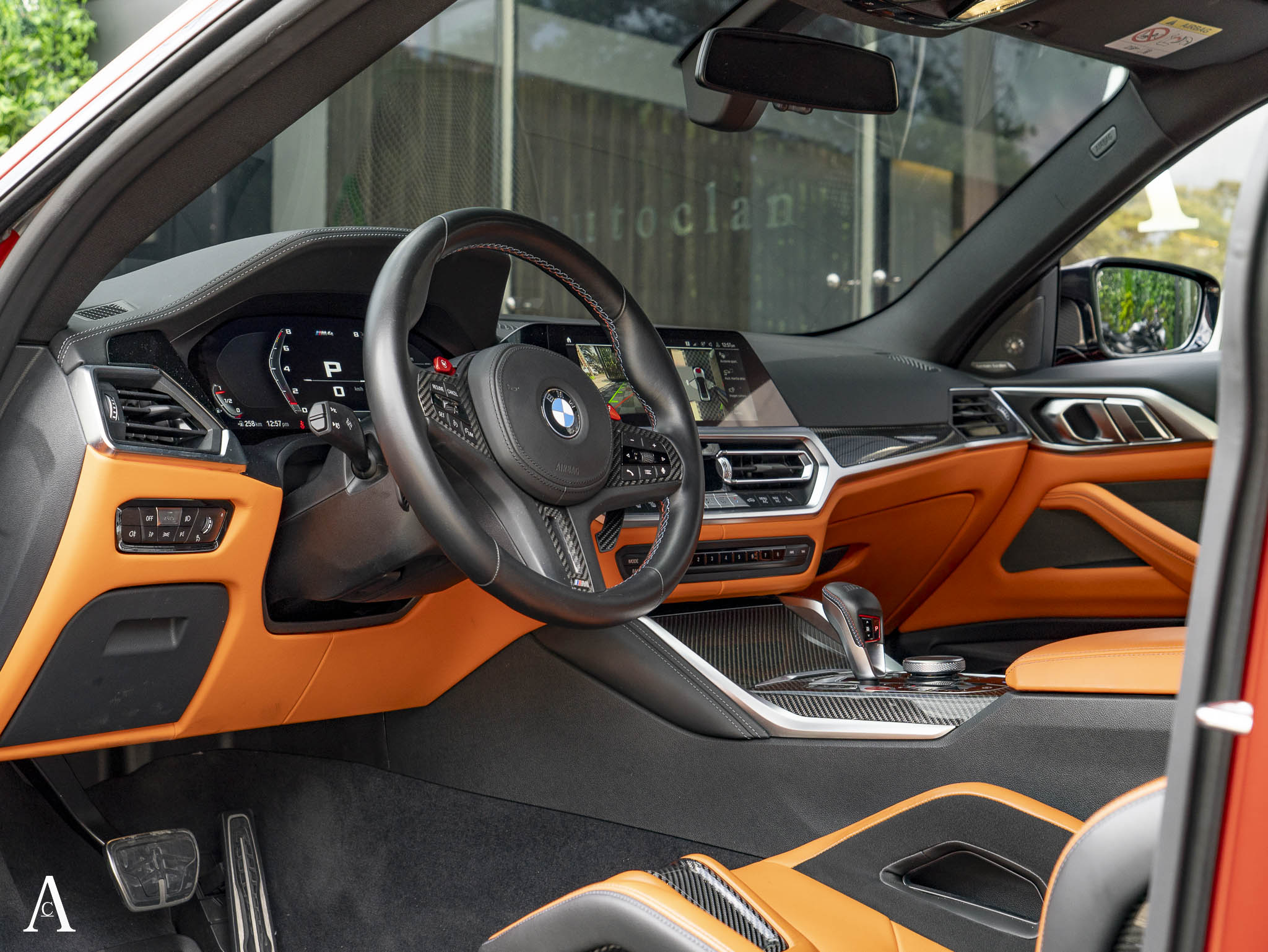 BMW M4 COMPETITION - Image 11