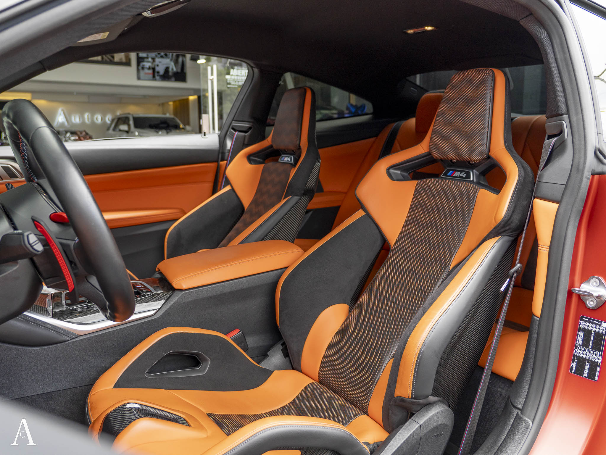 BMW M4 COMPETITION - Image 16