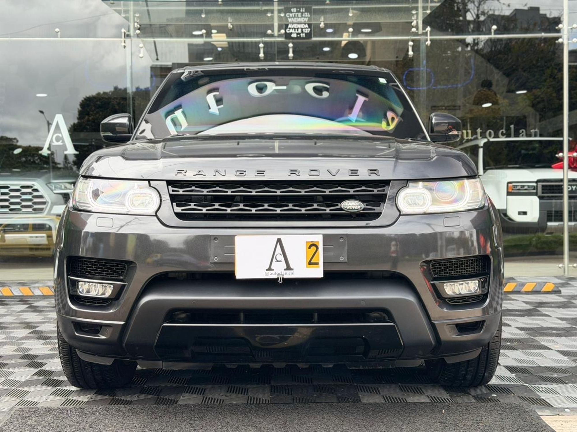 Range Rover sport - Image 2
