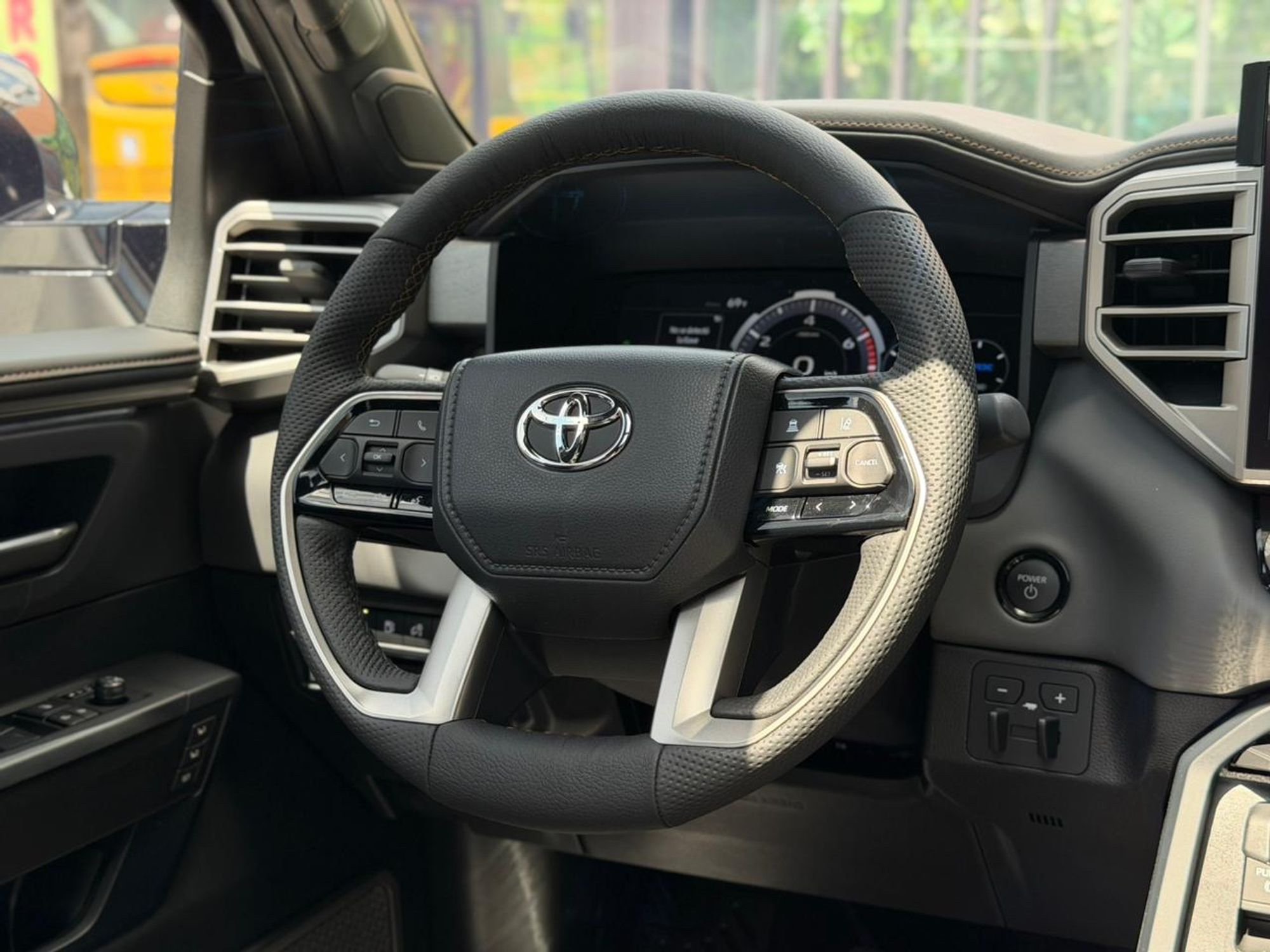 Toyota Sequoia Capstone Hybrid - Image 9