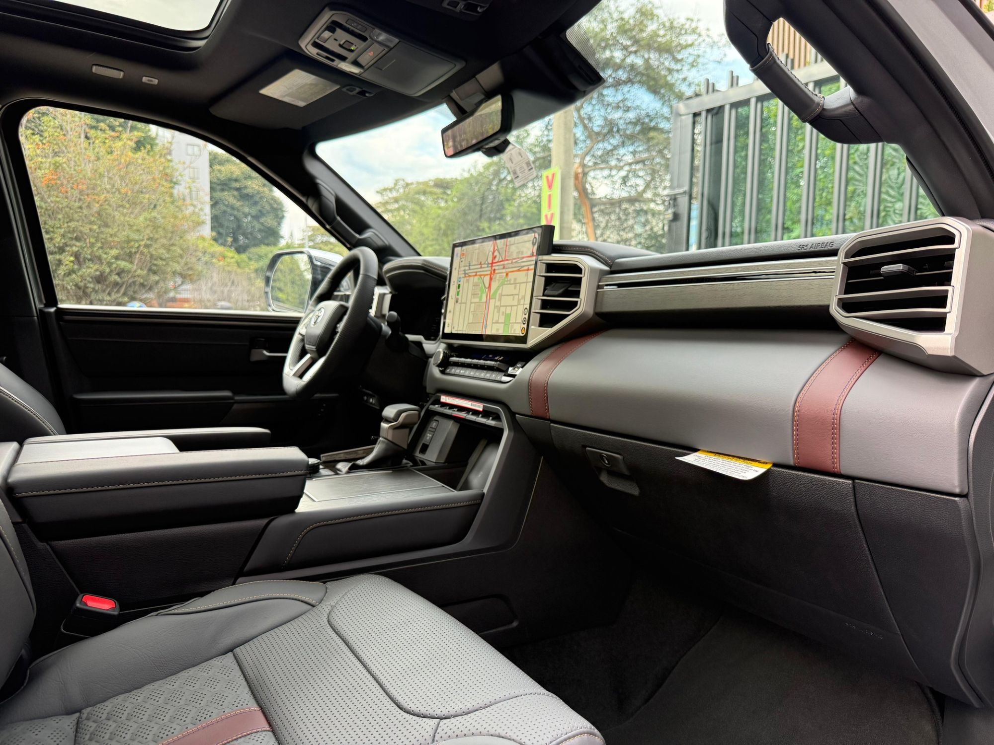 Toyota Sequoia Capatone Hybrid - Image 7