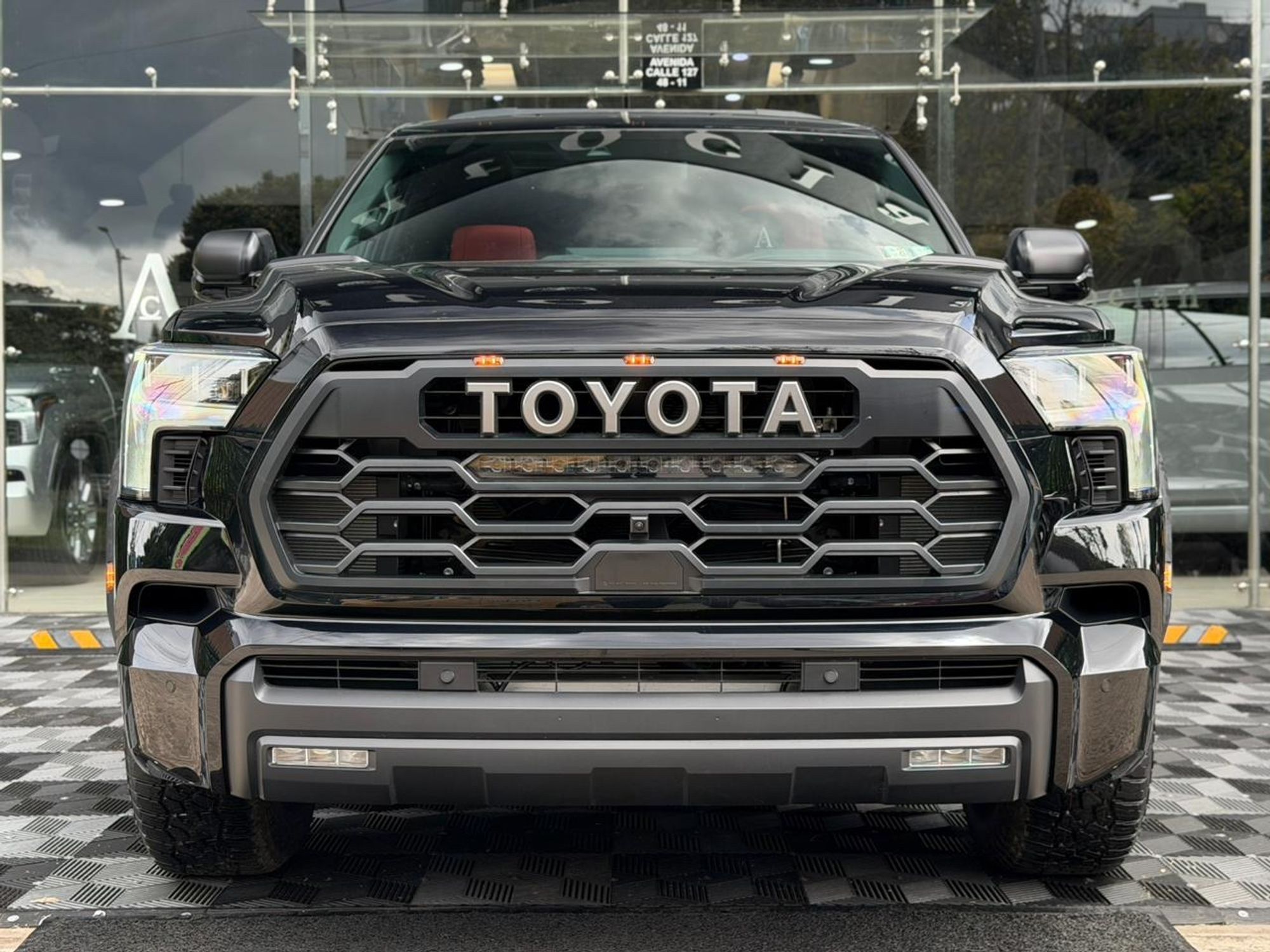 Toyota Sequoia TRD PRO - Image 2