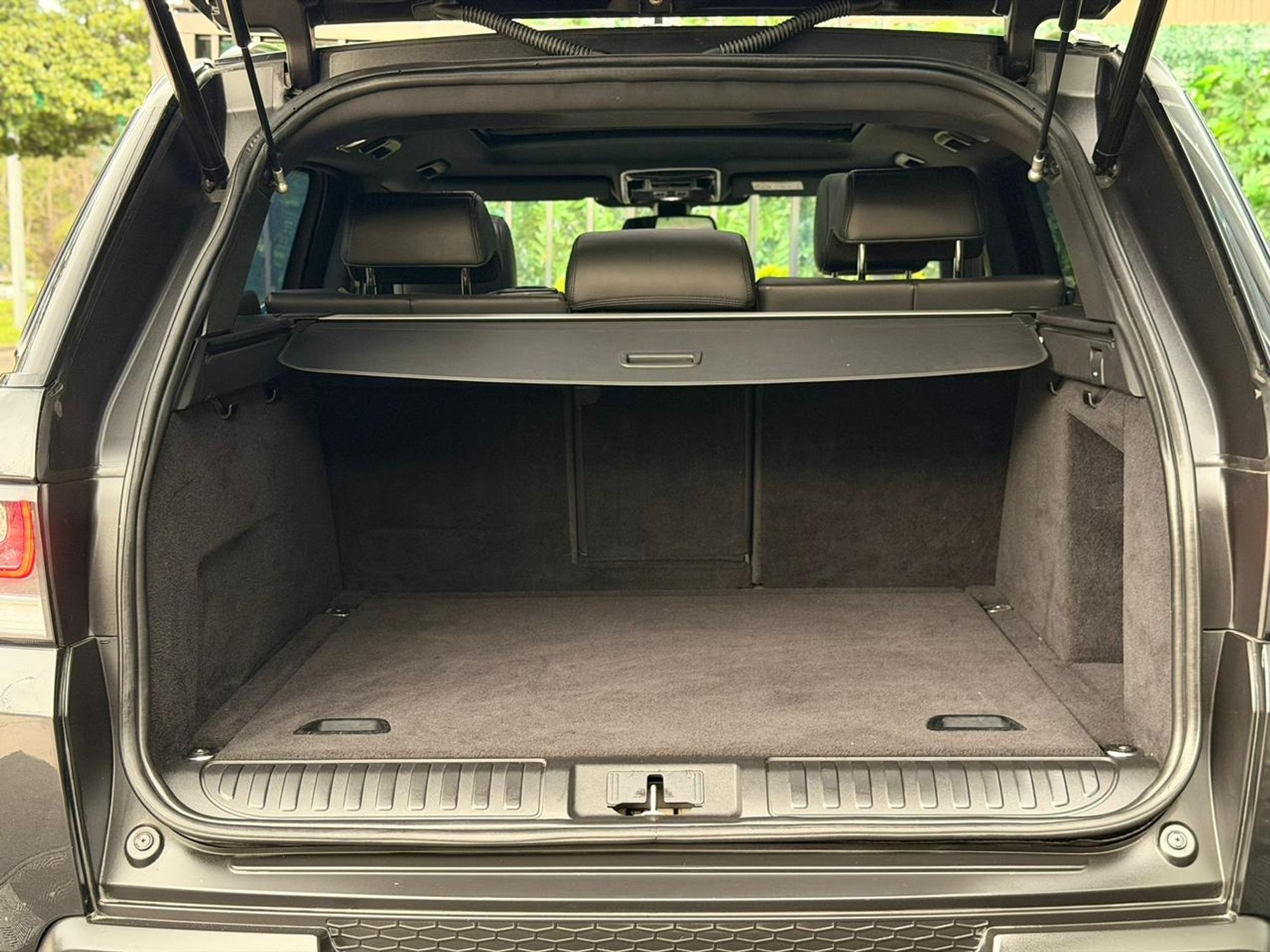 Range Rover sport - Image 13