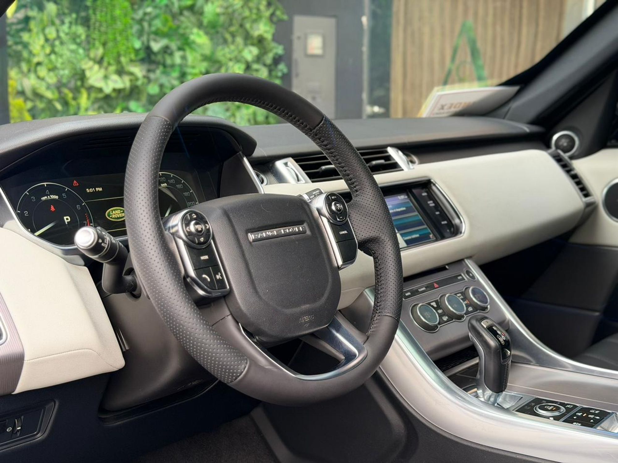 Range Rover sport - Image 8