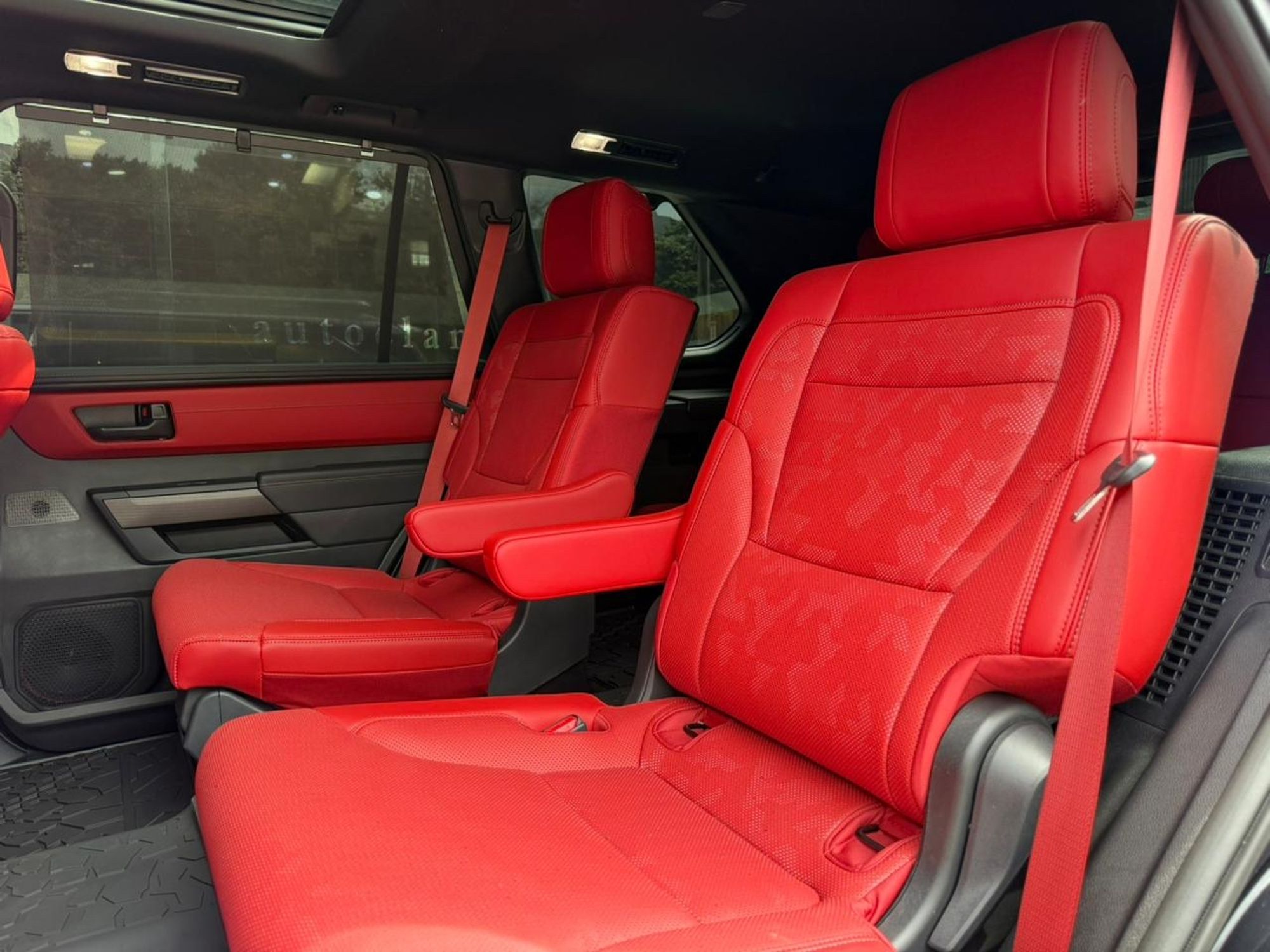 Toyota Sequoia TRD PRO - Image 13