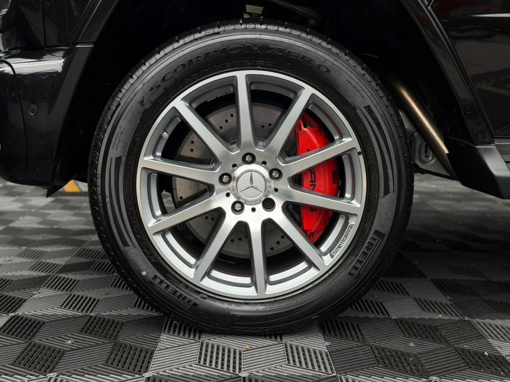 Mercedes-Benz G 63 AMG - Image 15