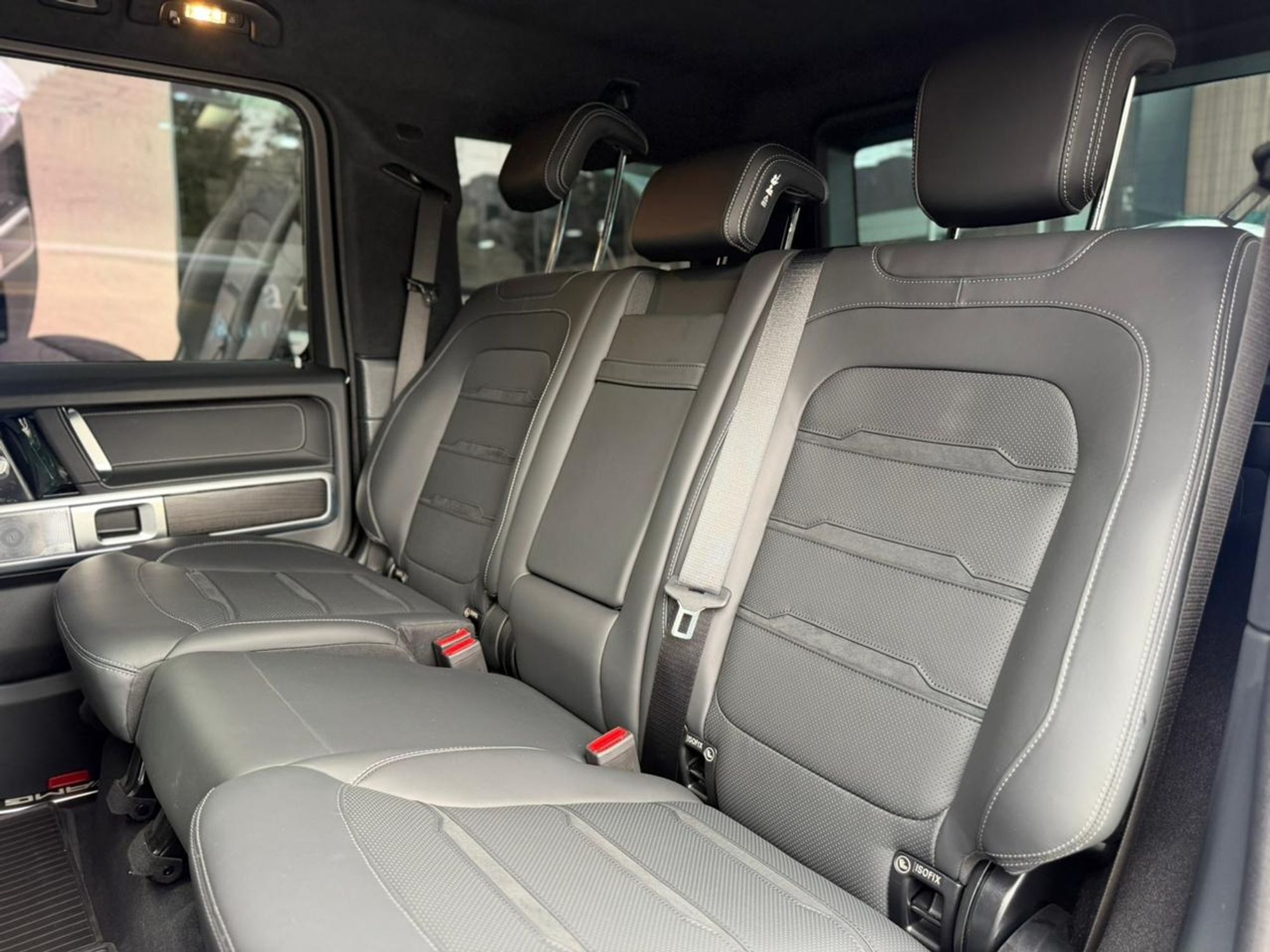 Mercedes-Benz G 63 AMG - Image 12