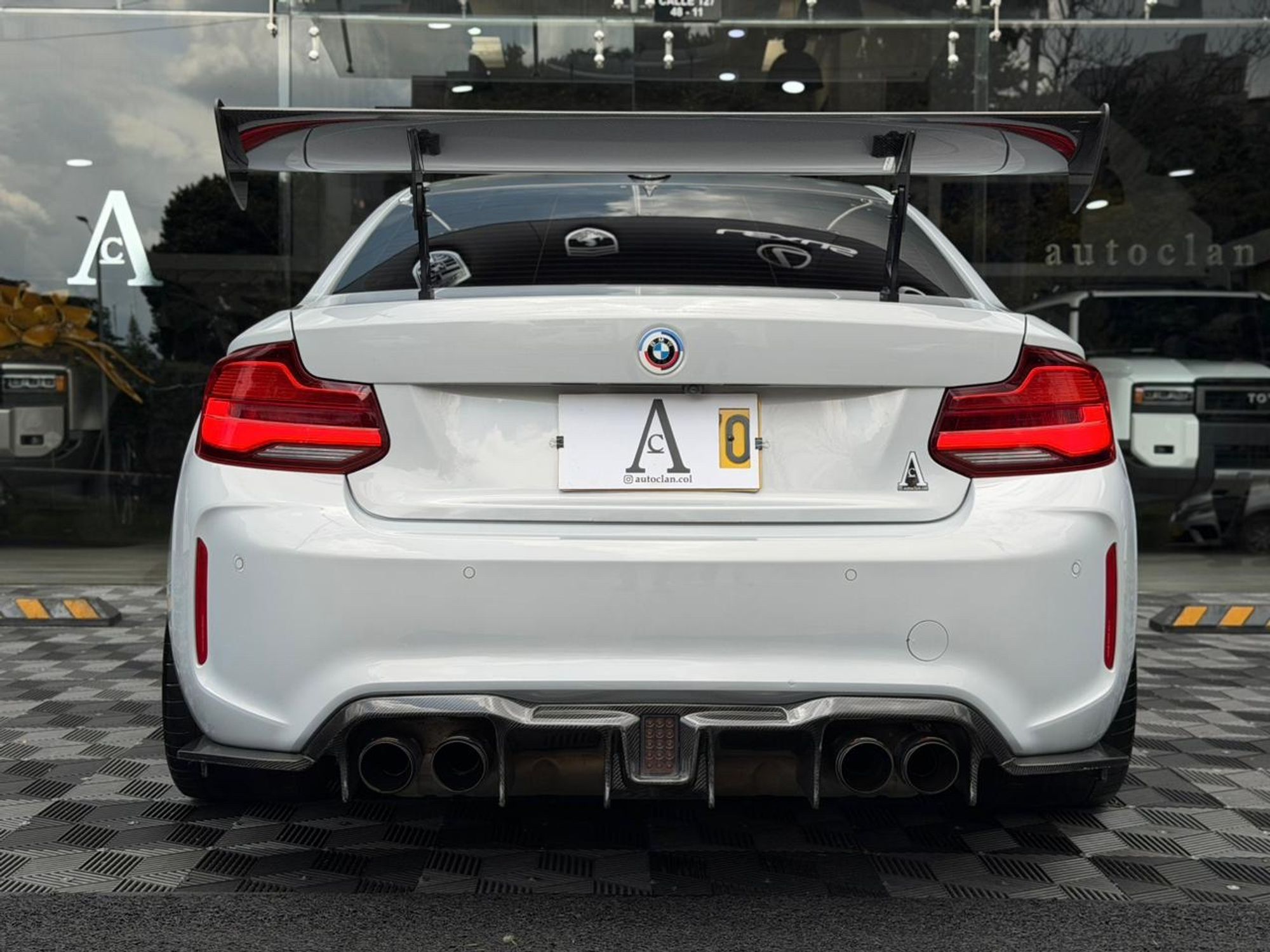 BMW M2 COMPETITION - Image 4