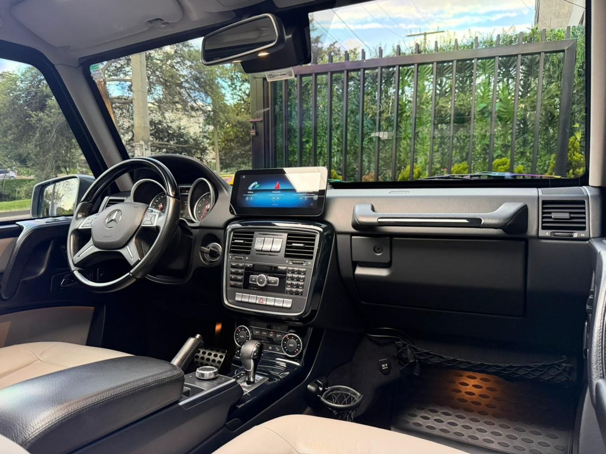 Mercedes Benz G500 - Image 7