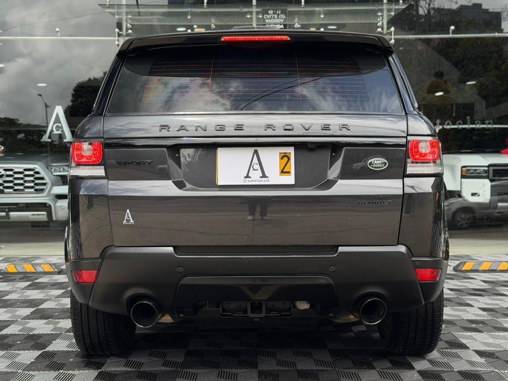 Range Rover sport - Image 4