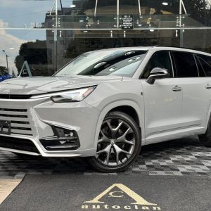 Lexus TX 550h