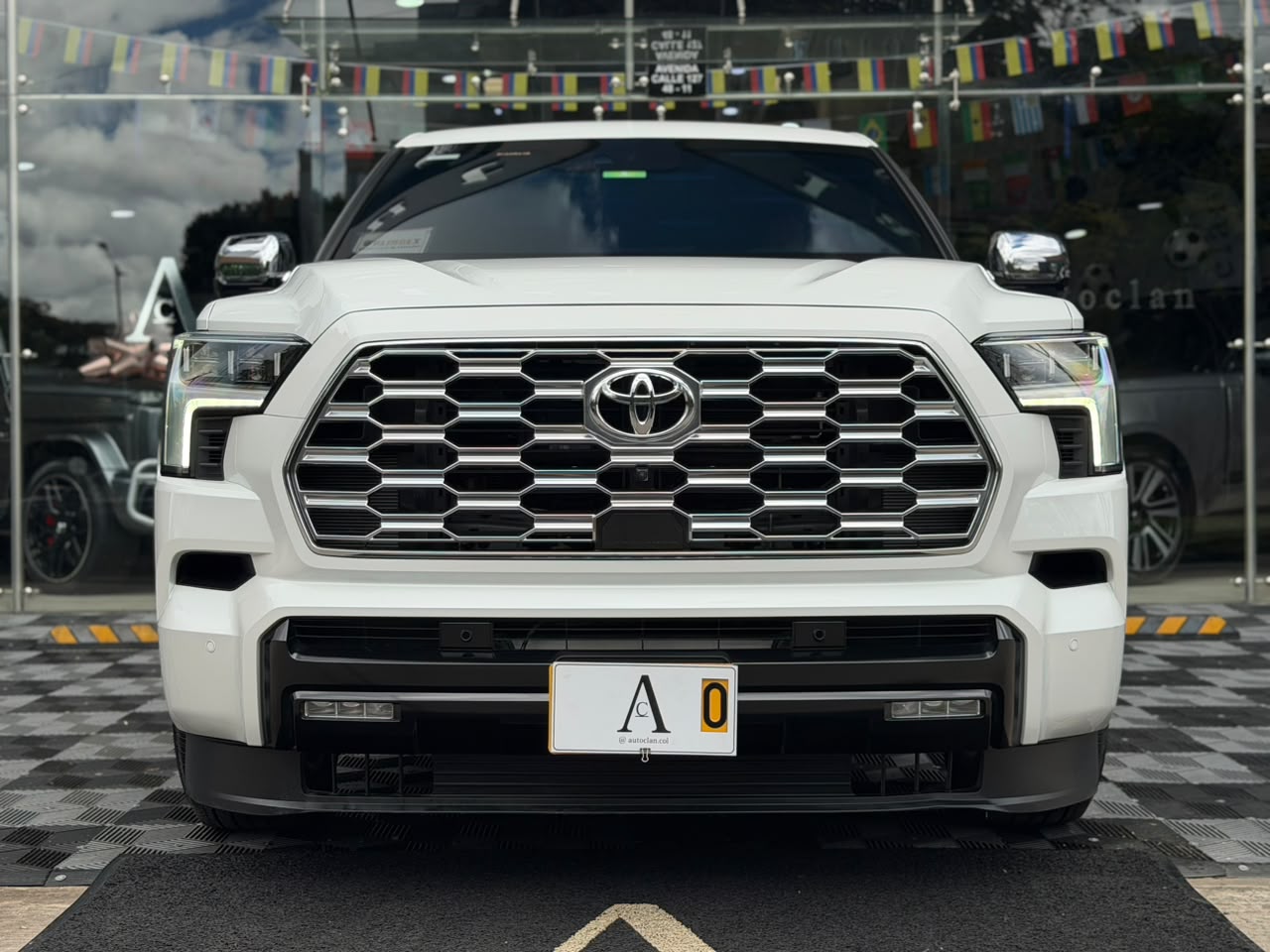 Toyota Sequoia 1794 Edition 2026 - Image 2