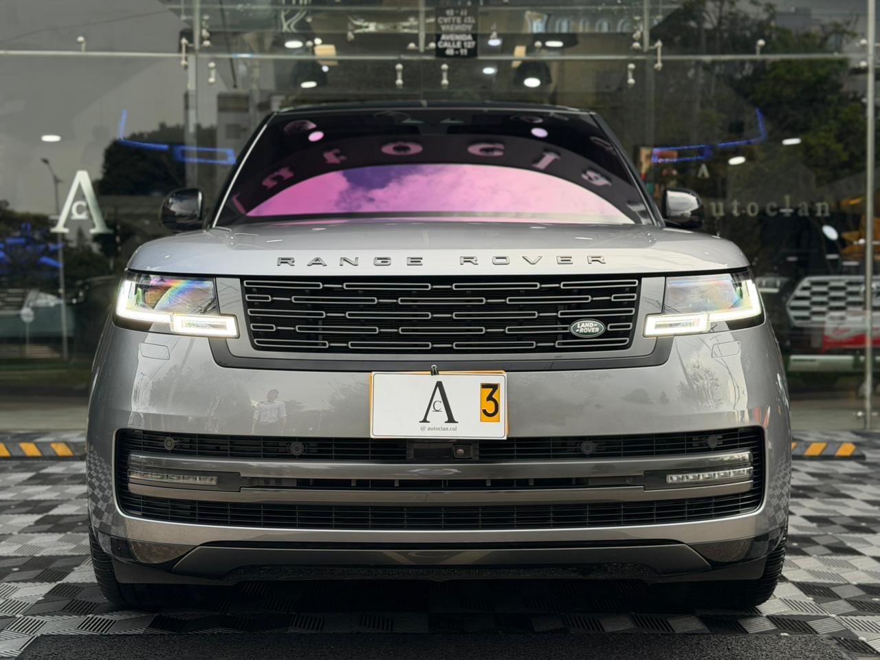 Range Rover HSE 2023 - Image 3