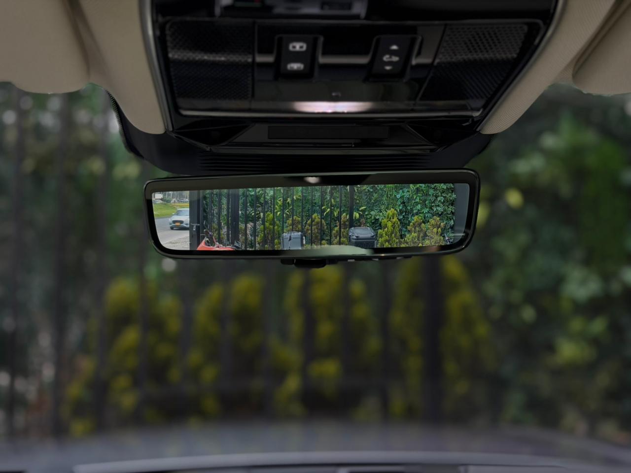 Range Rover HSE 2023 - Image 13
