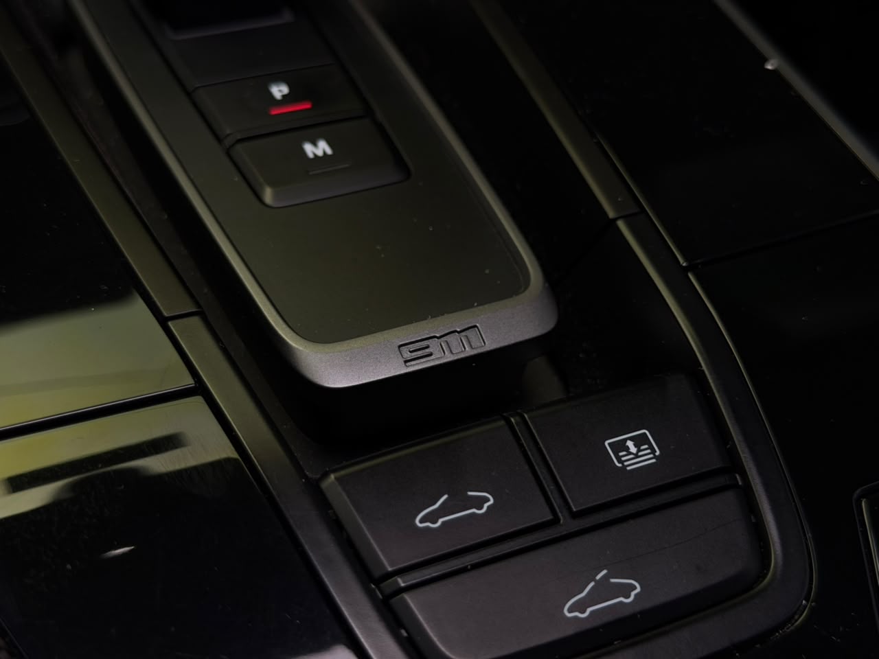 Porsche 911 Turbo S 2021 - Image 12