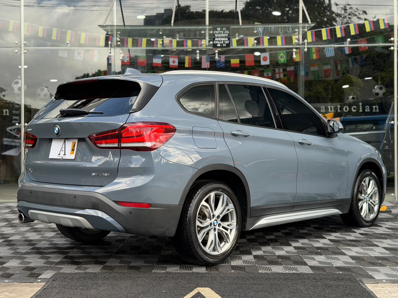 BMW X1 sDrive18i 2021 - Image 4