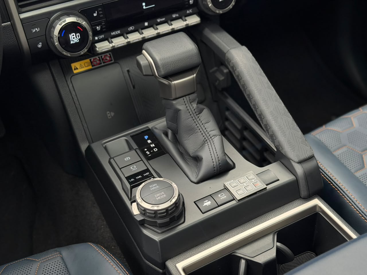 Toyota 4Runner Platinum Hybrid 2026 - Image 10