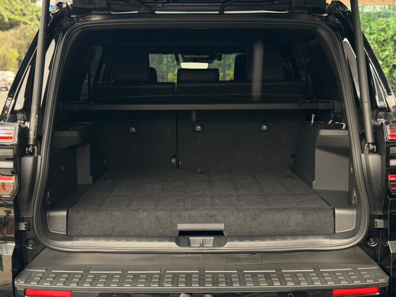 Toyota 4Runner Platinum Hybrid 2026 - Image 21