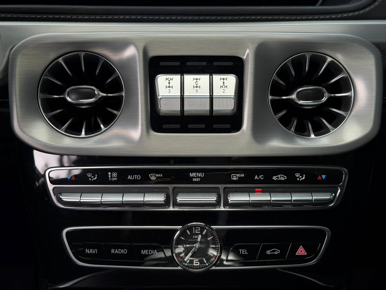 Mercedes-Benz G 63 AMG 2022 - Image 21