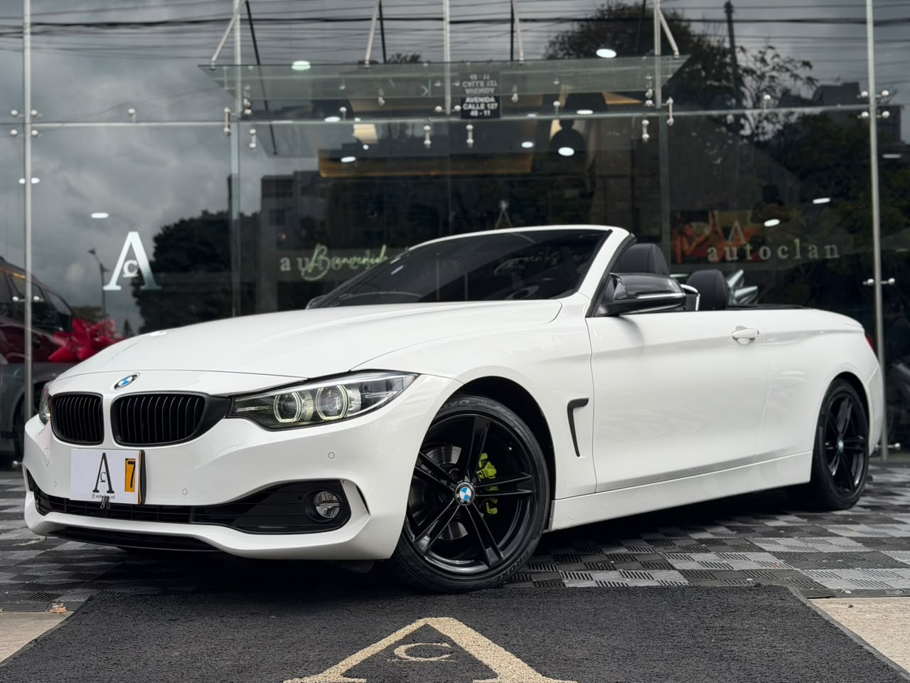 BMW 420i Cabrio (F33) 2018 - Image 2
