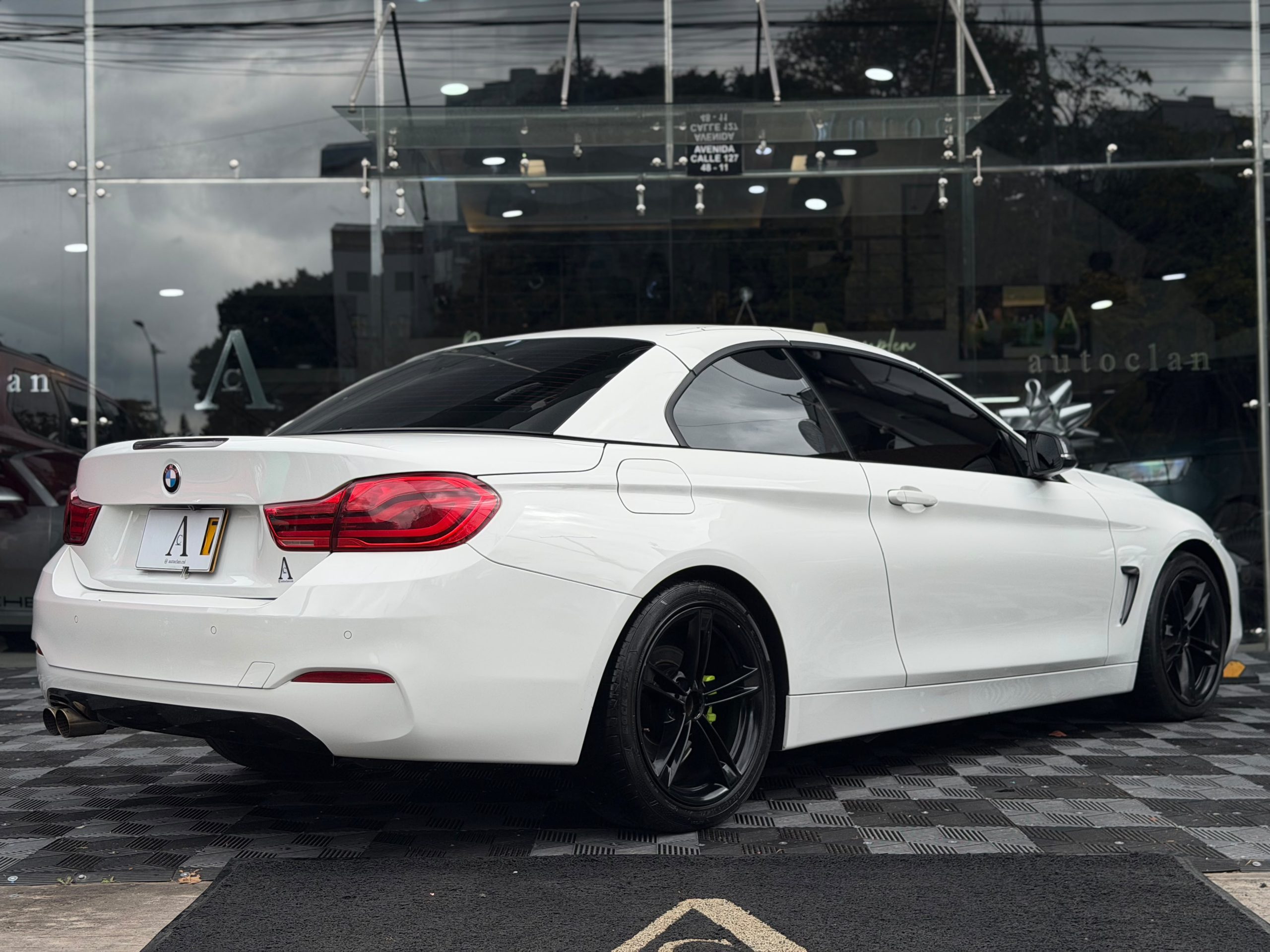 BMW 420i Cabrio (F33) 2018 - Image 6