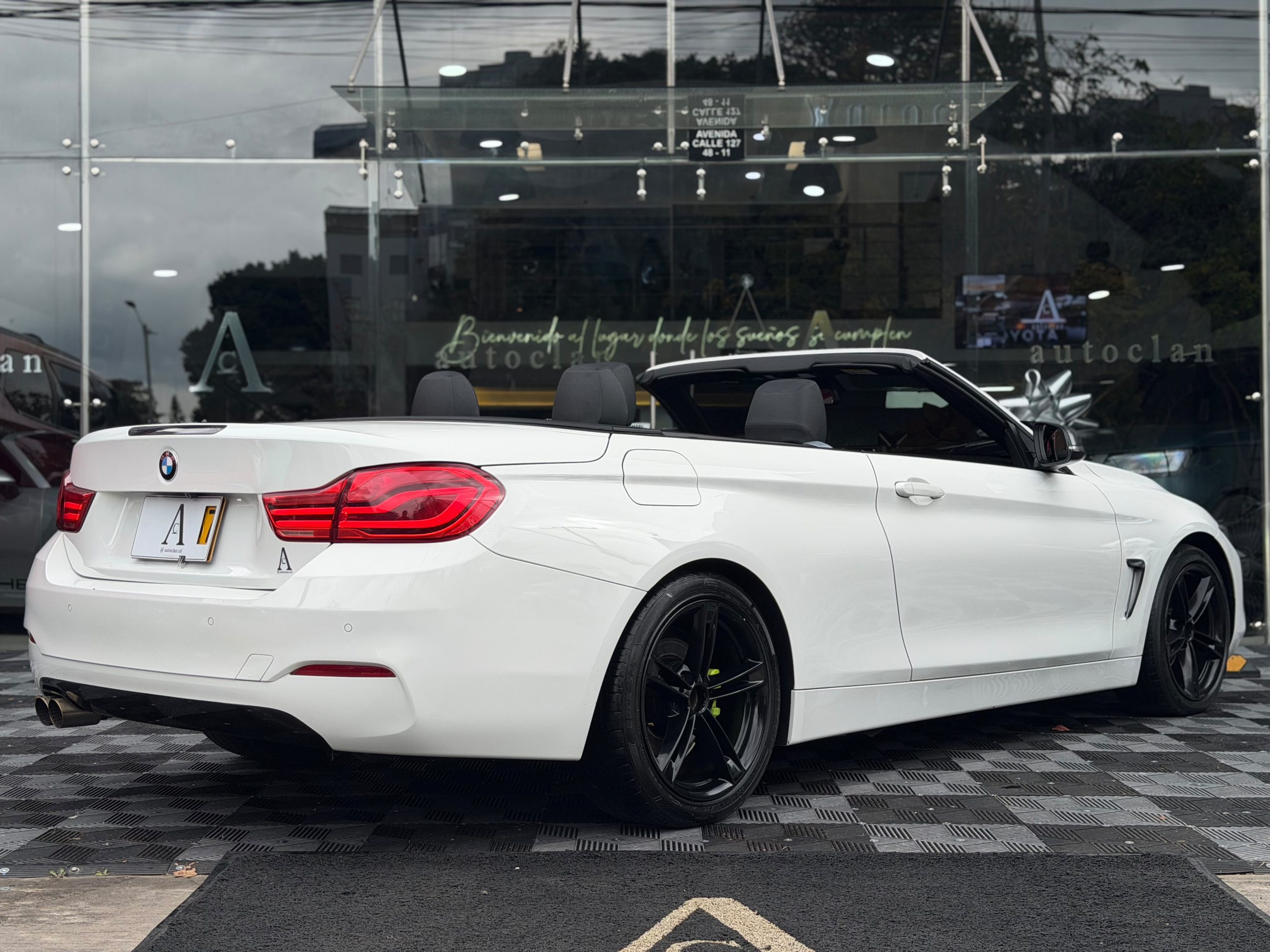 BMW 420i Cabrio (F33) 2018 - Image 7