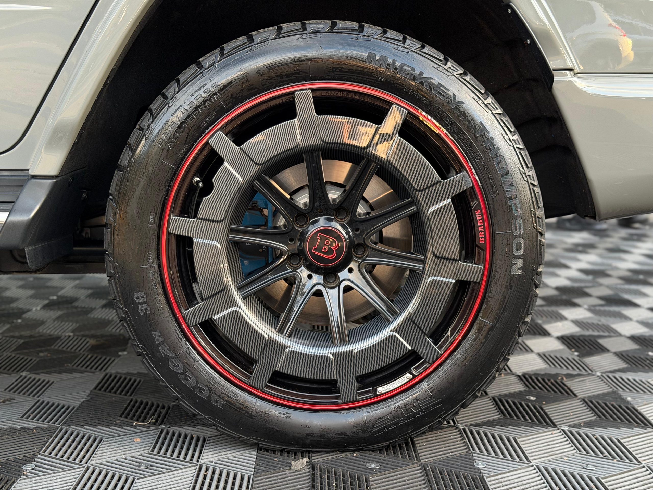 Mercedes-Benz G 580 with EQ Technology 2025 - Image 24