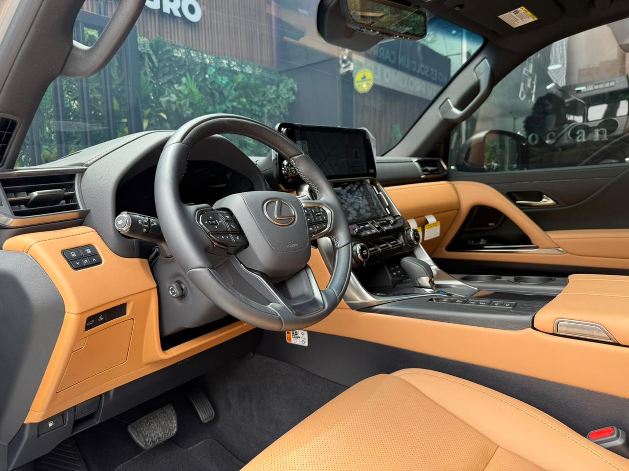 Lexus LX 700h Hybrid 2025 - Image 7
