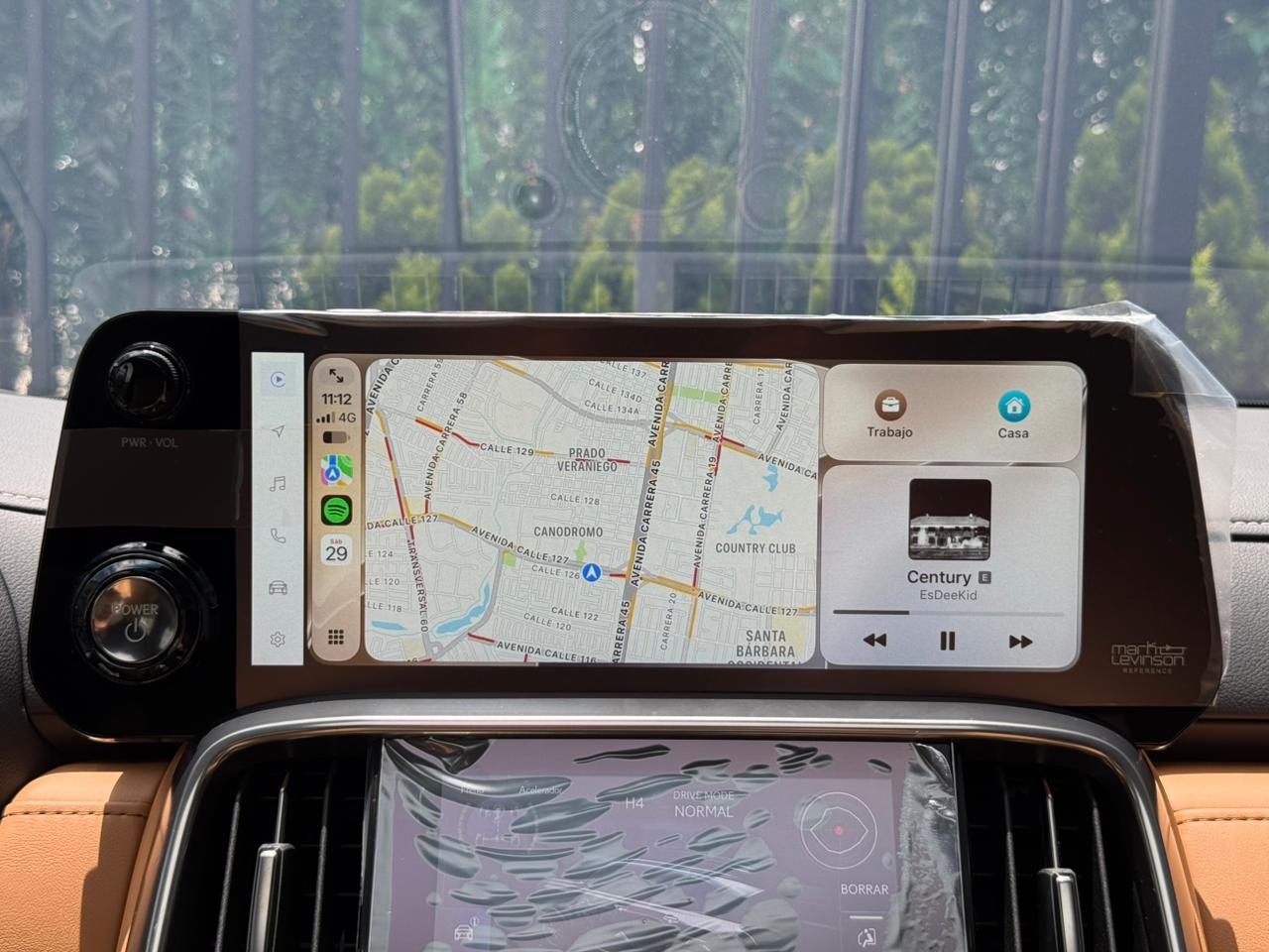 Lexus LX 700h Hybrid 2025 - Image 18